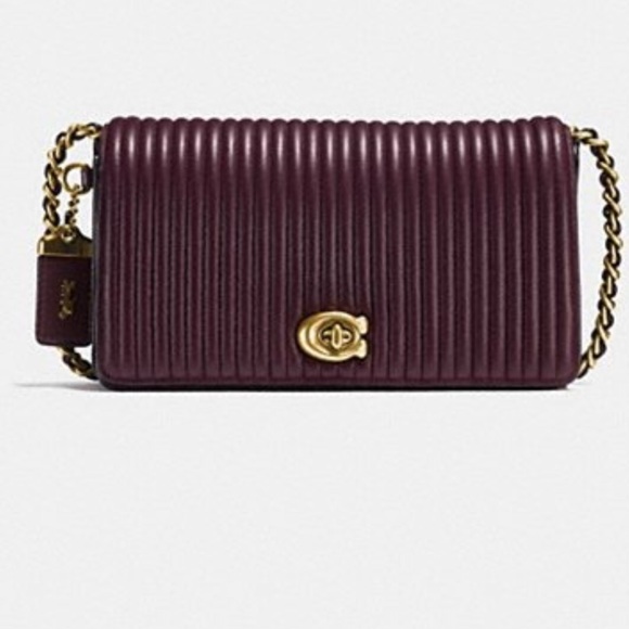 coach dinky quilted